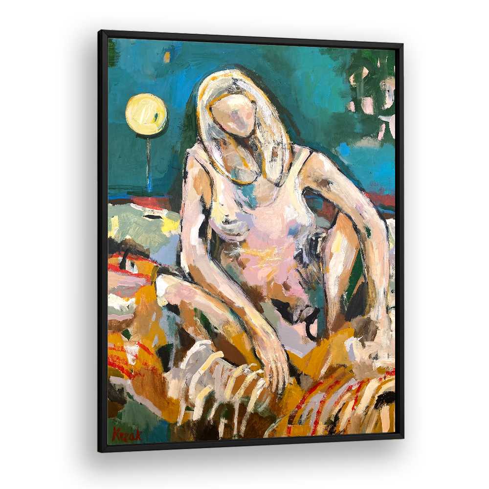 RELAXED BLONDE FIGURE