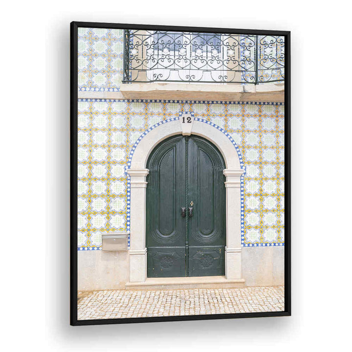 ORNATE DOORWAY , PHOTOGRAPHY PRINTS