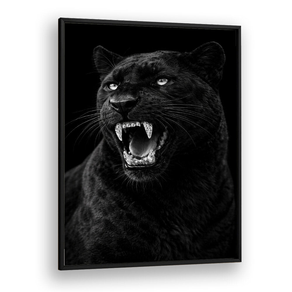 HYPER-REALISTIC LEOPARD