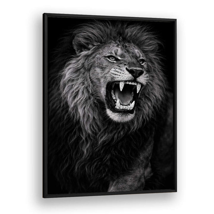 ROARING LION