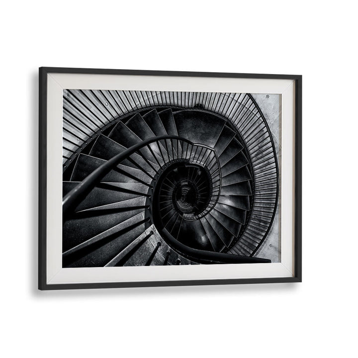 BLACK & WHITE SPIRAL STAIRCASE