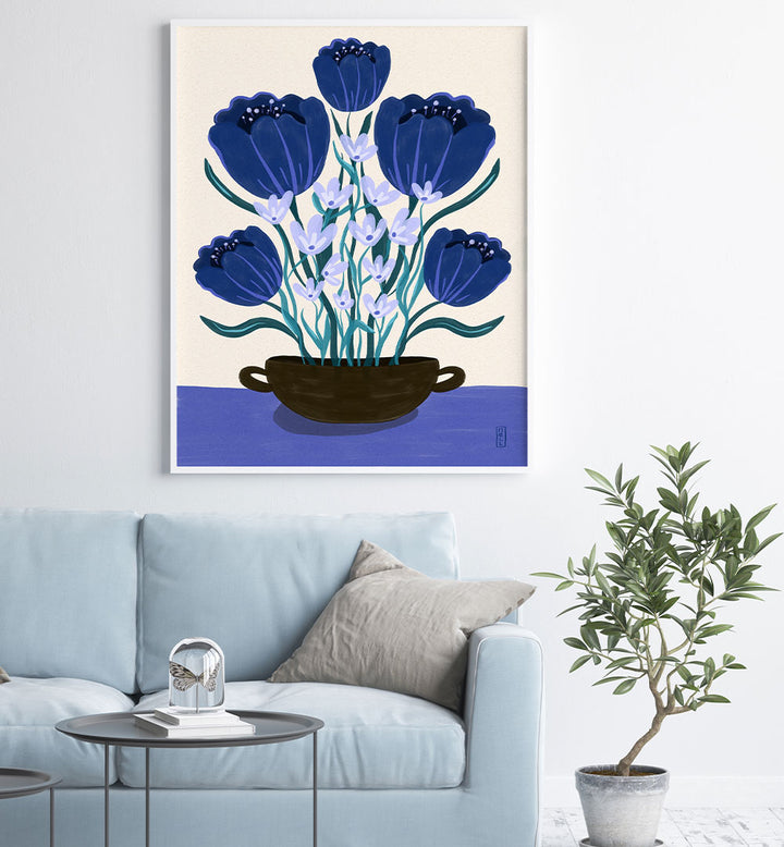 BLUE FLORAL ARRANGEMENT