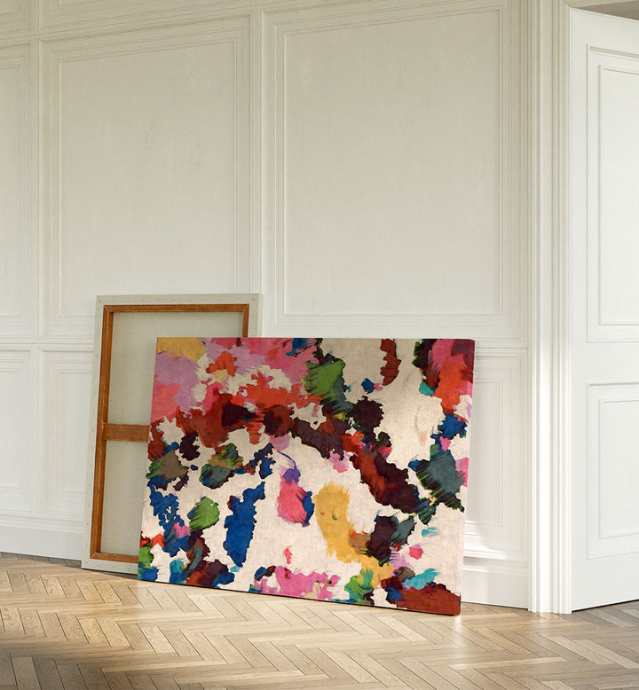 COLORFUL ABSTRACT PAINT STROKES