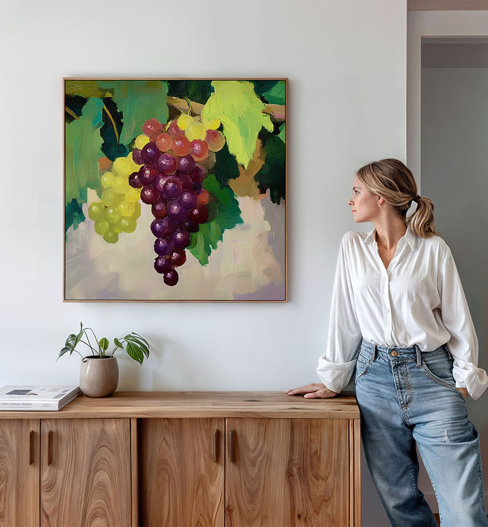 COLORFUL GRAPE STILL LIFE
