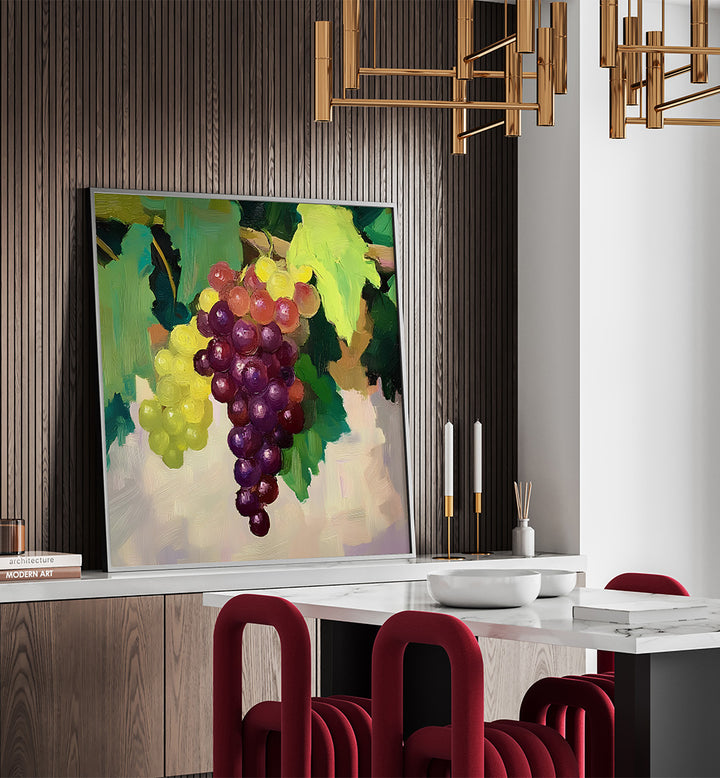 COLORFUL GRAPE STILL LIFE