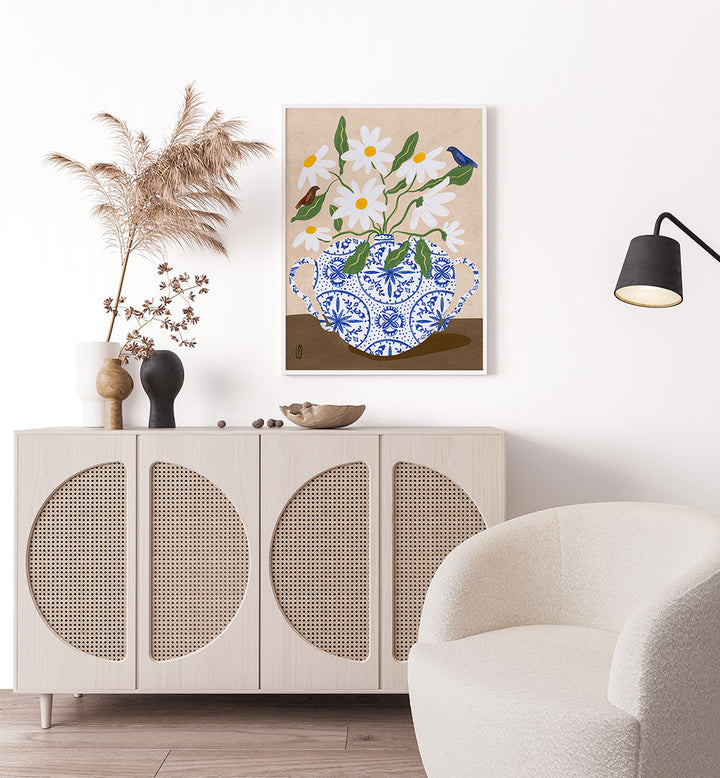 DAISIES IN BLUE TEAPOT