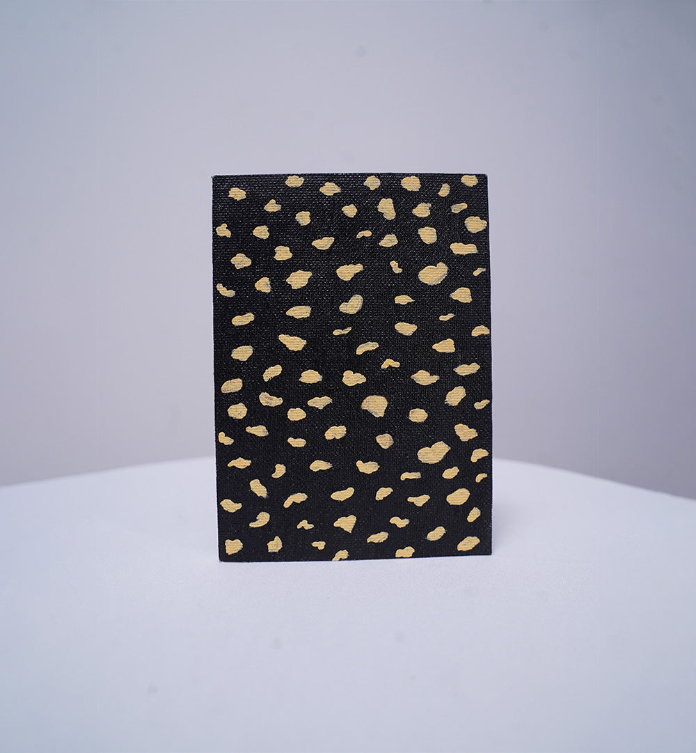GOLDEN VOGUE – HANDPAINTED BOOK