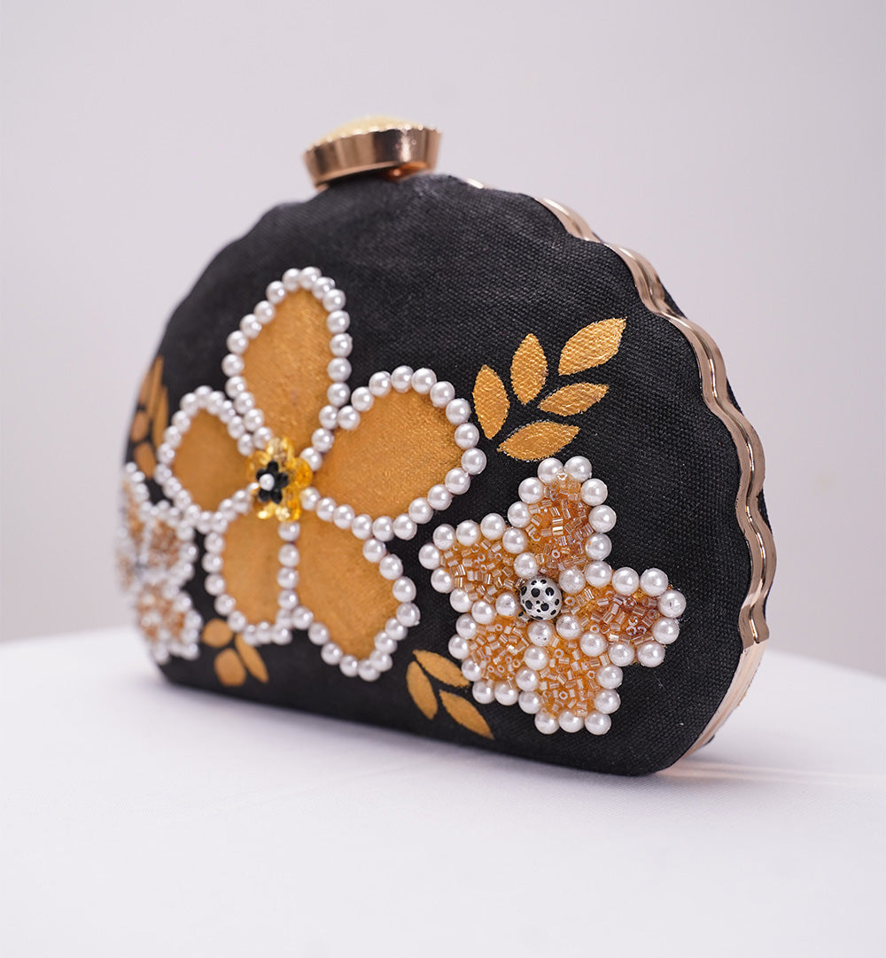 GOLDEN BLOOM SIGNATURE CLUTCH
