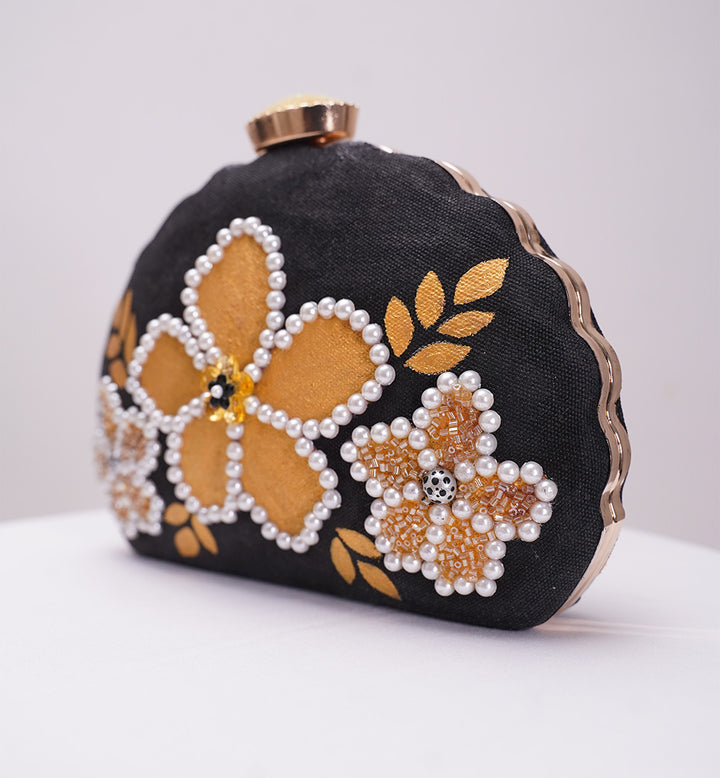 GOLDEN BLOOM SIGNATURE CLUTCH