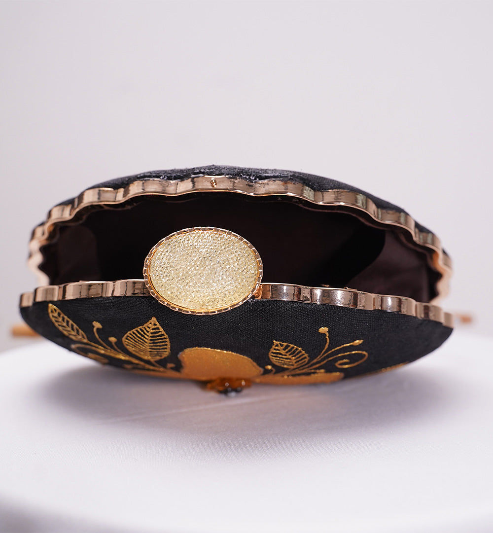 GOLDEN BLOOM SIGNATURE CLUTCH