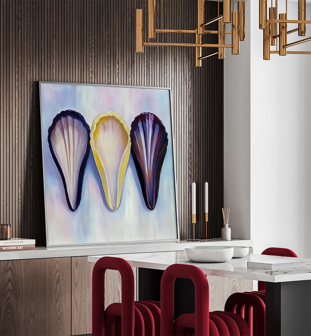 ELEGANT FLORAL FORMS