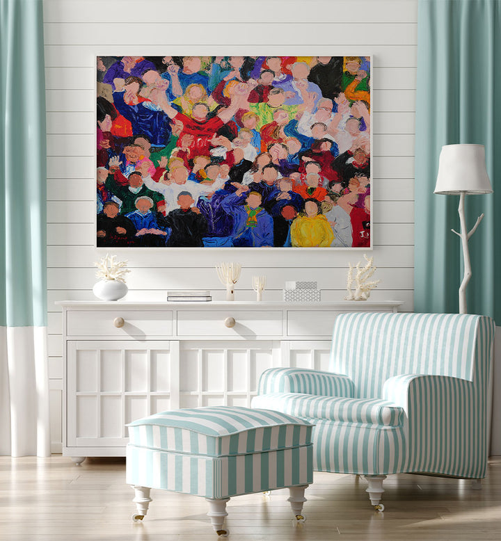 ENERGETIC CROWD CELEBRATION