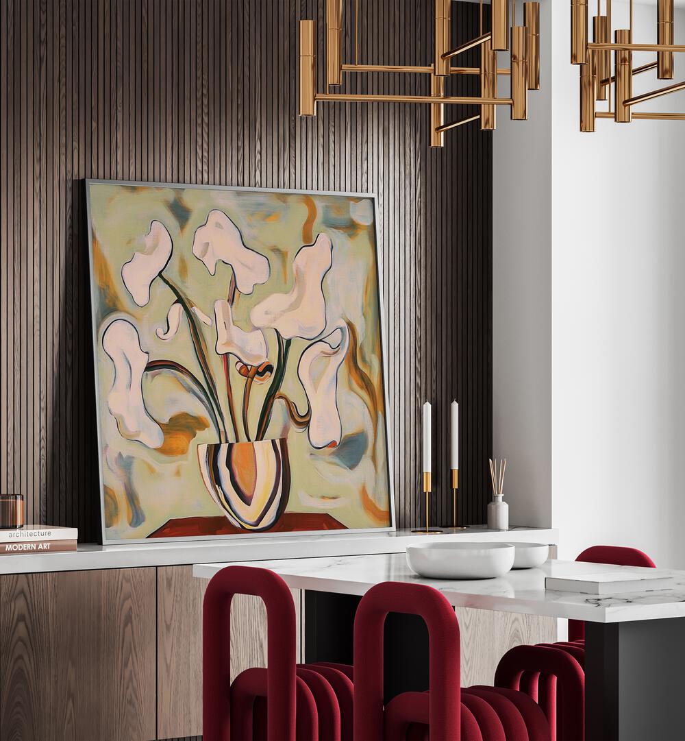 Modern dining space featuring the FLOWERPOT ABSTRACT, a bold planter enhancing artistic interior design.