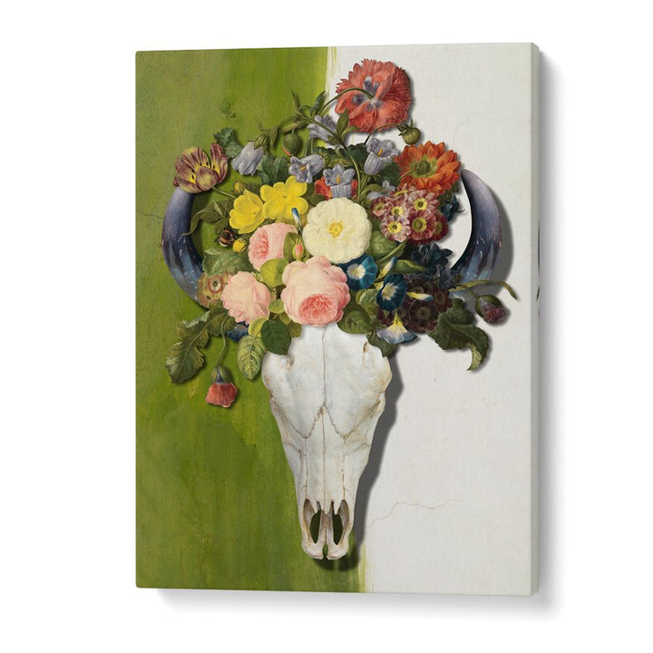 BLOOMING BULL SKULL
