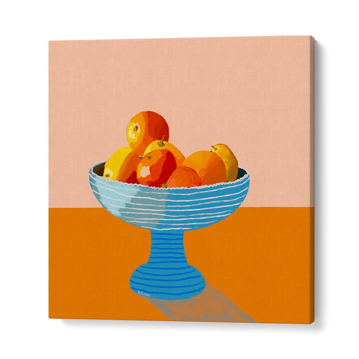 COLORFUL FRUIT BOWL