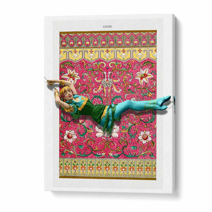 DREAMLIKE FLORAL DANCER