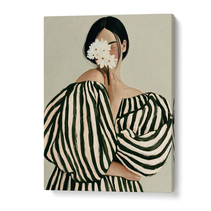 ELEGANT WOMAN WITH DAISIES