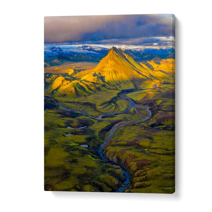 ICELAND HIGHLAND , LANDSCAPE PHOTO PRINTS , LANDSCAPE PHOTOGRAPHY