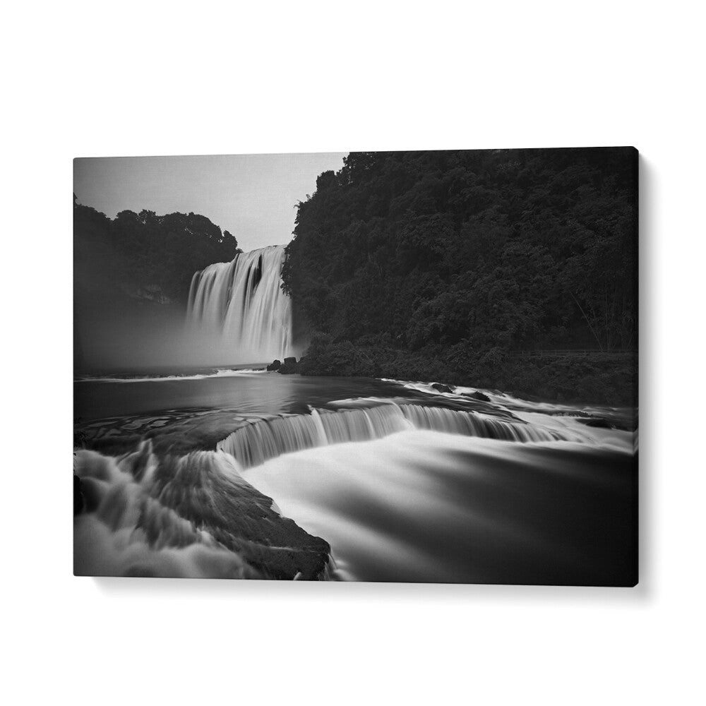 Majestic HUANGGUOSHU WATERFALLS captured in stunning detail for perfect photography prints to enhance any space.