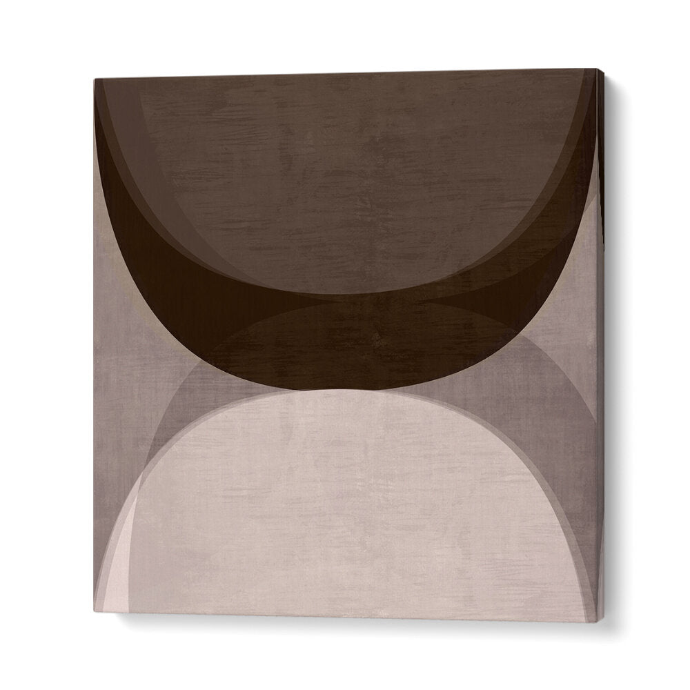 Stylish MODERN MOCHA II, GEOMETRIC ART PRINTS add a contemporary touch to your home decor with elegant shapes.