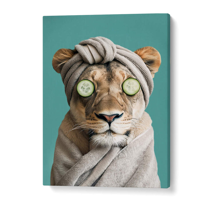 LUXURY LIONESS