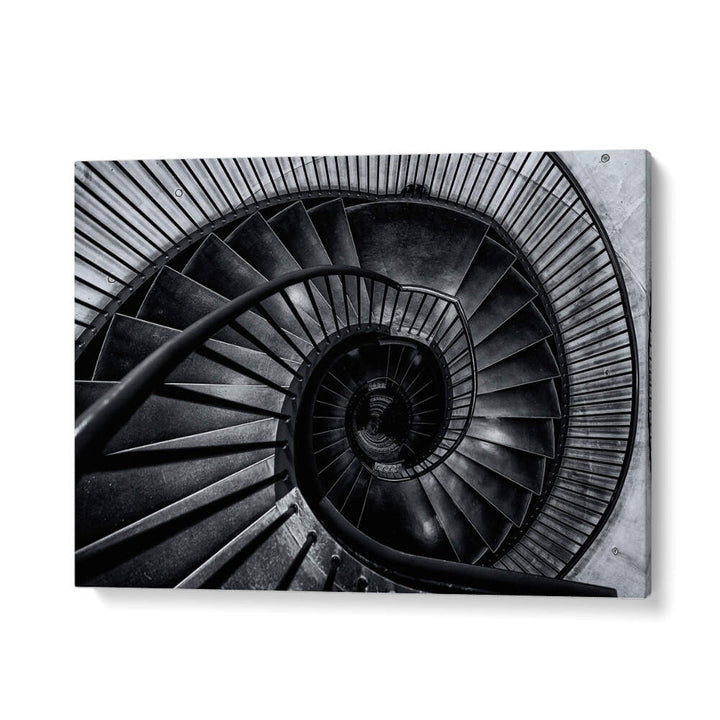 BLACK & WHITE SPIRAL STAIRCASE