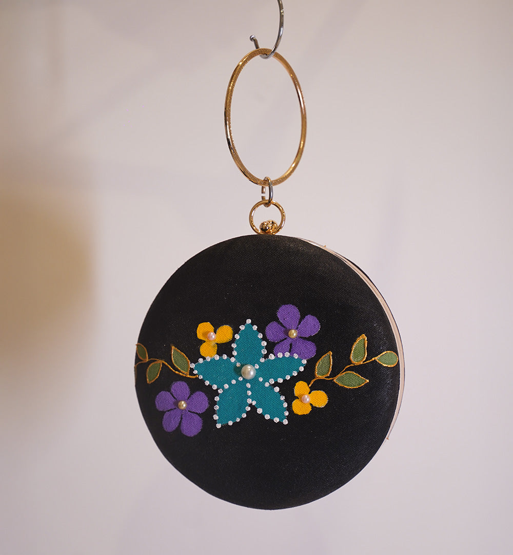 MIDNIGHT GARDEN SIGNATURE CLUTCH