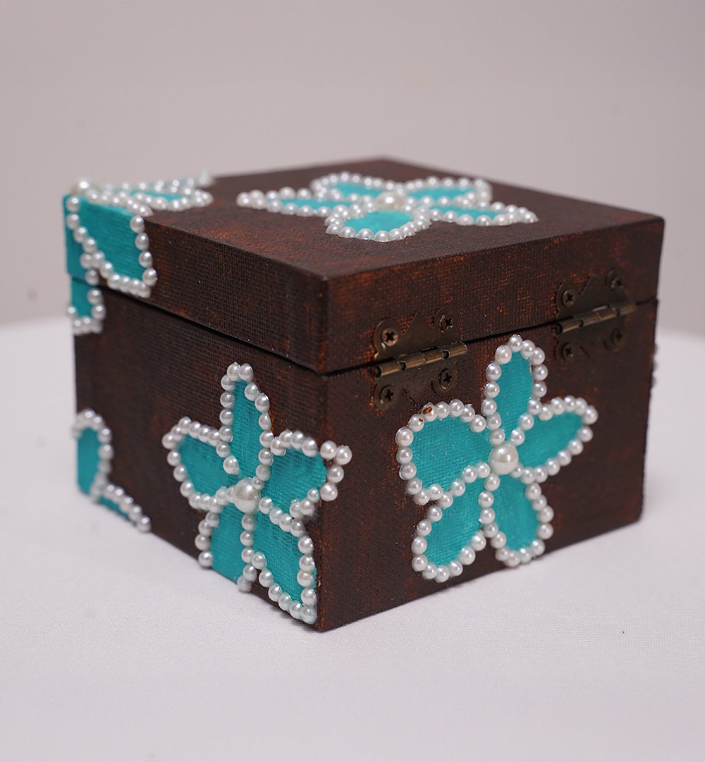 MINI SIGNATURE PEARL BLOOM BOX