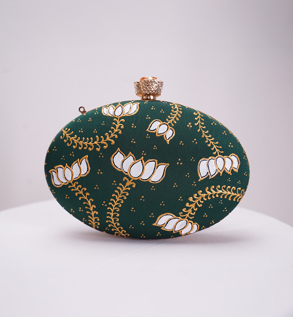 SARASWATHI HERITAGE CLUTCH