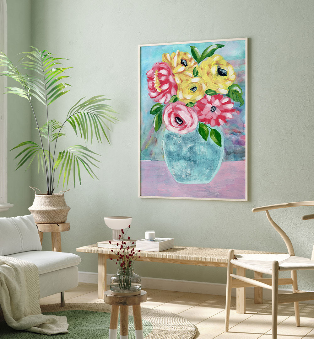 HAPPY BLOOMS IN VASE