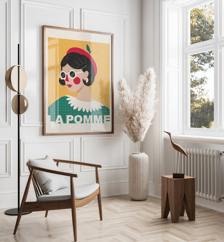 LA POMME FRENCH FASHION PORTRAIT