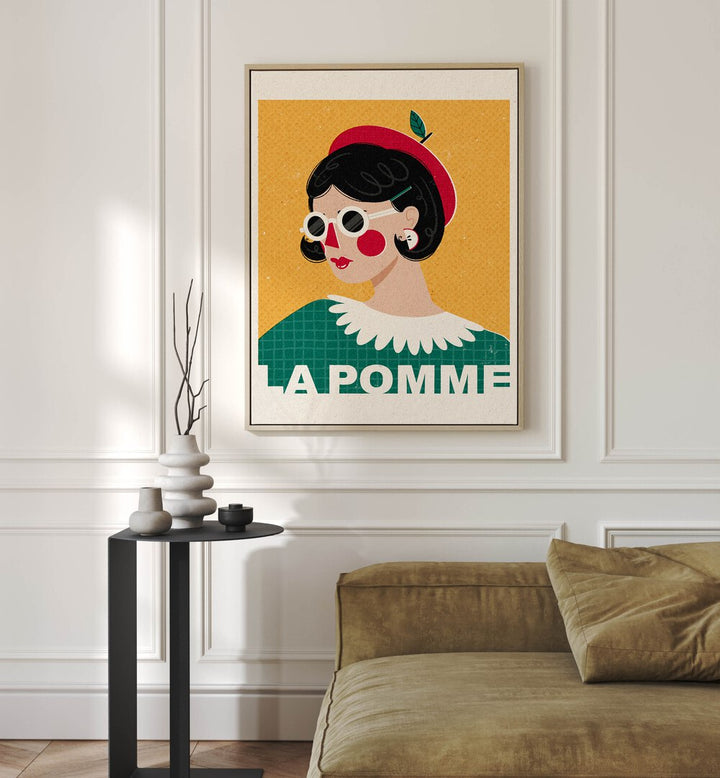 LA POMME FRENCH FASHION PORTRAIT