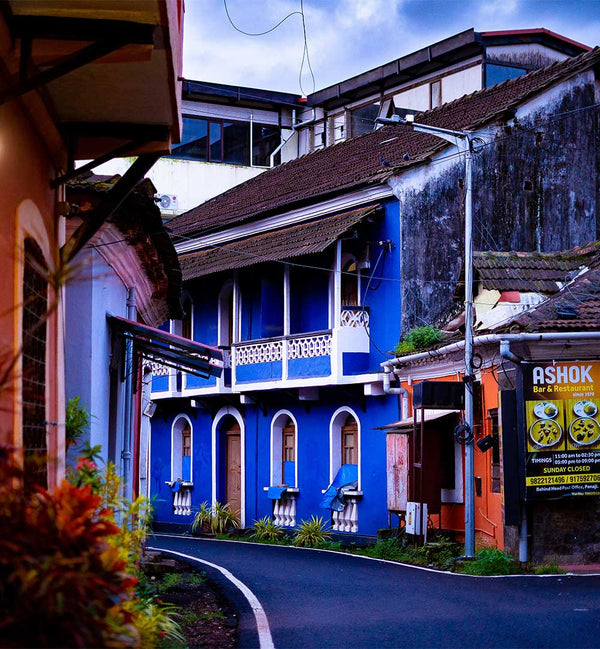 MENNENI ANANTH - PHOTOGRAPHER