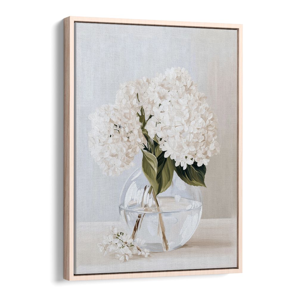 WHITE HYDRANGEAS VASE