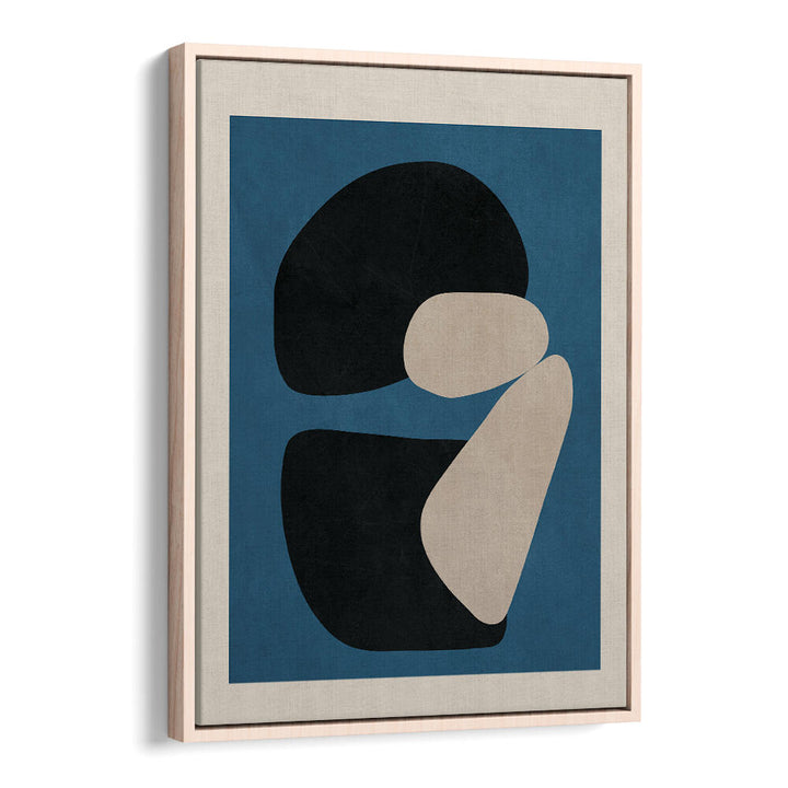 CONTRASTING SHAPES