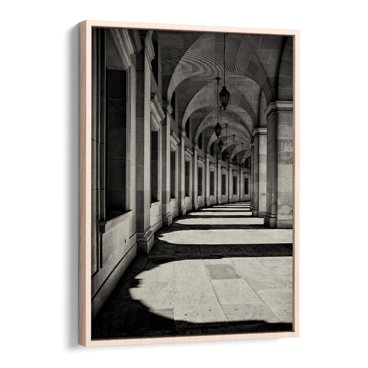 CURVED CORRIDOR