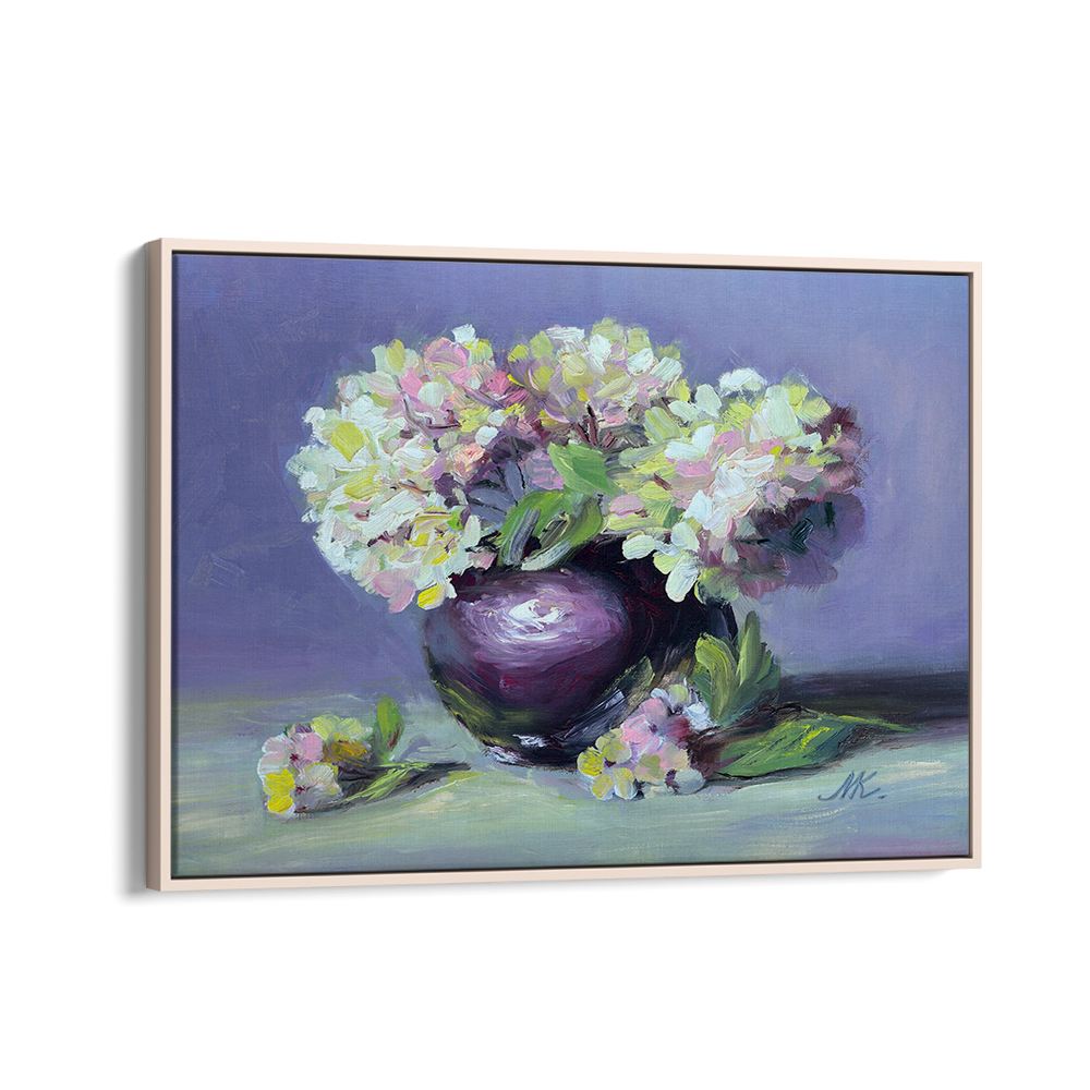 PAINTERLY HYDRANGEAS IN VASE