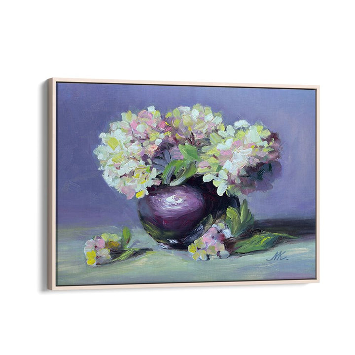 PAINTERLY HYDRANGEAS IN VASE