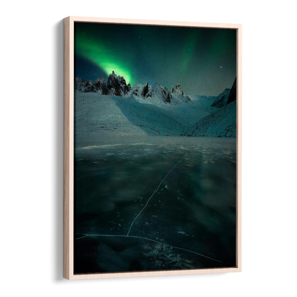 AURORA OVER MOUNT MONOLITH BY YAN ZHANG , LANDSCAPE PHOTO PRINTS