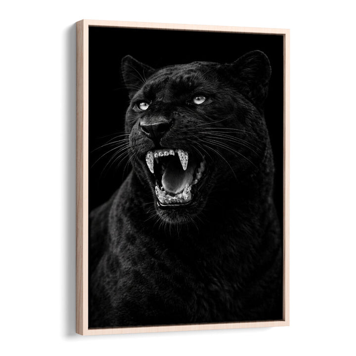 HYPER-REALISTIC LEOPARD