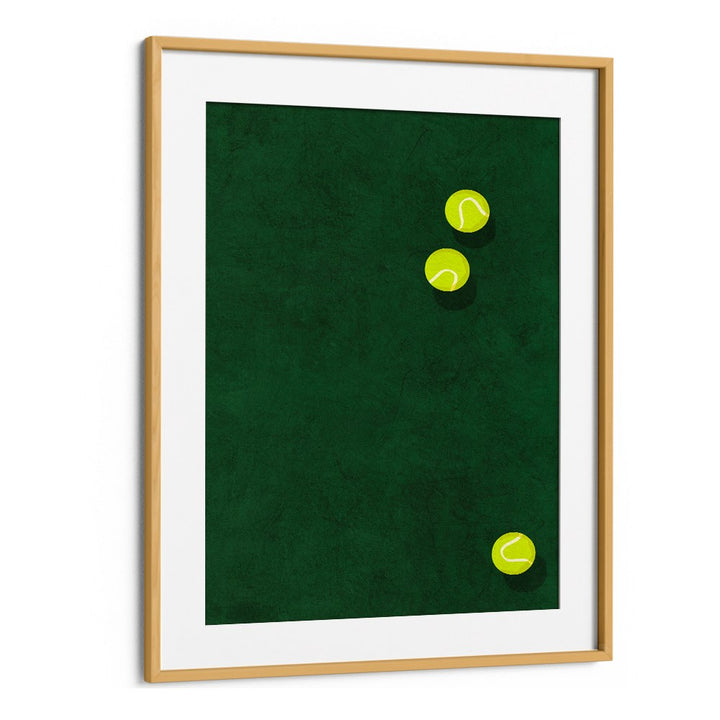 GREEN COURT TENNIS BALLS