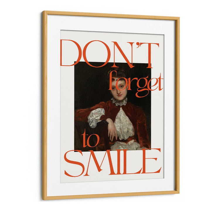 SMILING WOMAN ENCOURAGING WORDS