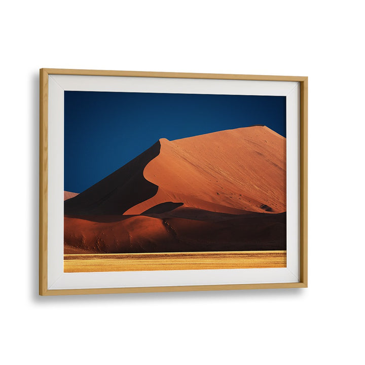 Stunning CURVES IN COLOUR, PHOTOGRAPHY PRINTS showcasing vibrant landscapes and natural beauty for your space.