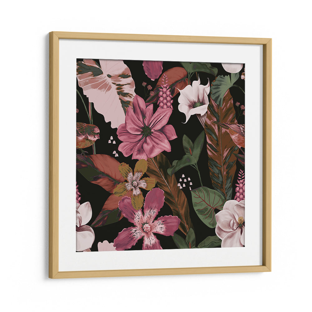 DARK TROPICAL BLOOMS
