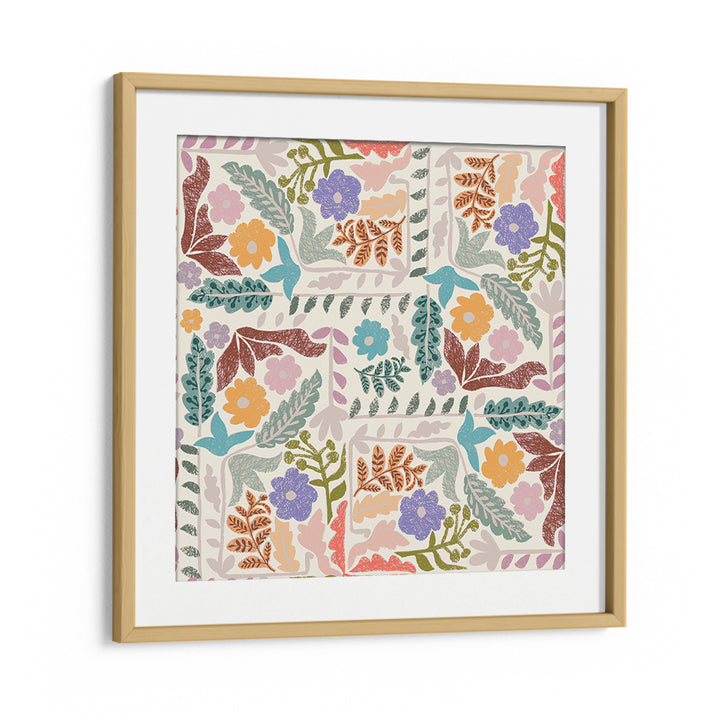 FOLK ART FLORAL PATTERN