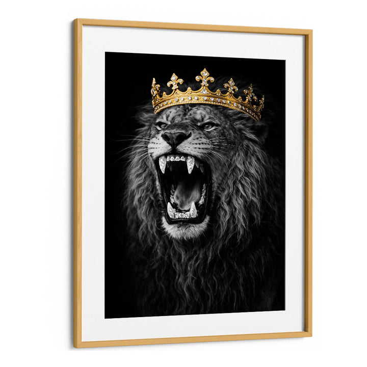 THE CROWNED KING