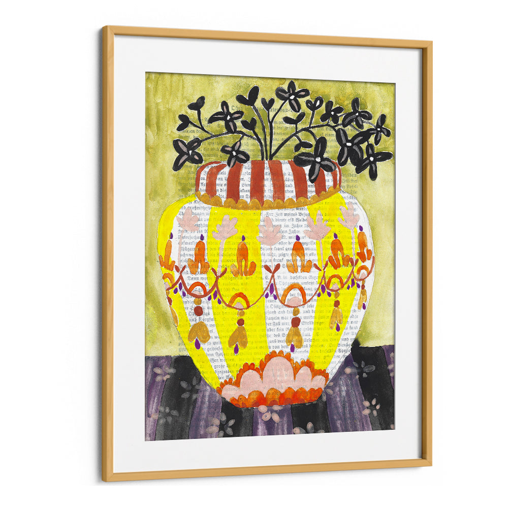 VIBRANT STRIPED VASE