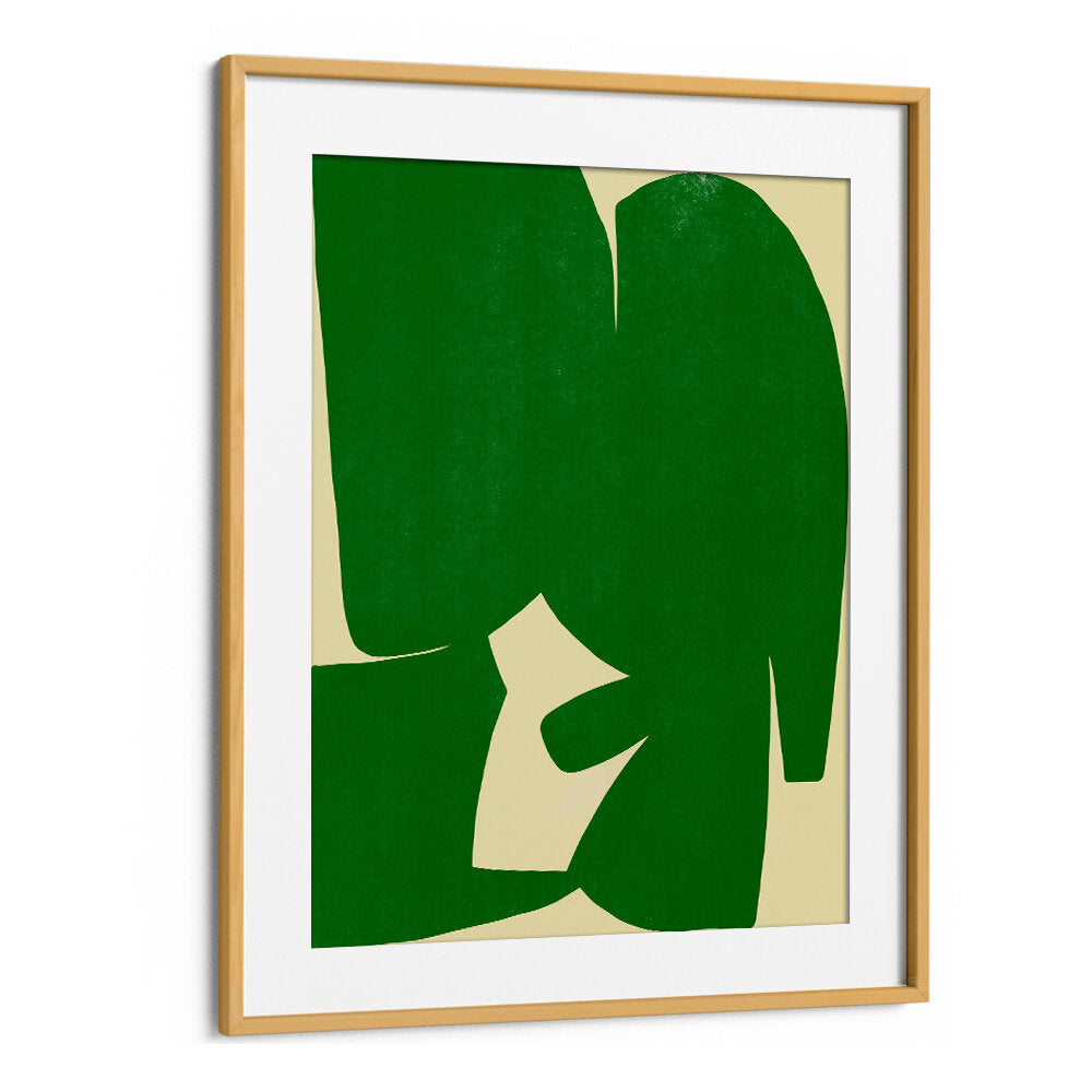 CUT OUT IN GREEN