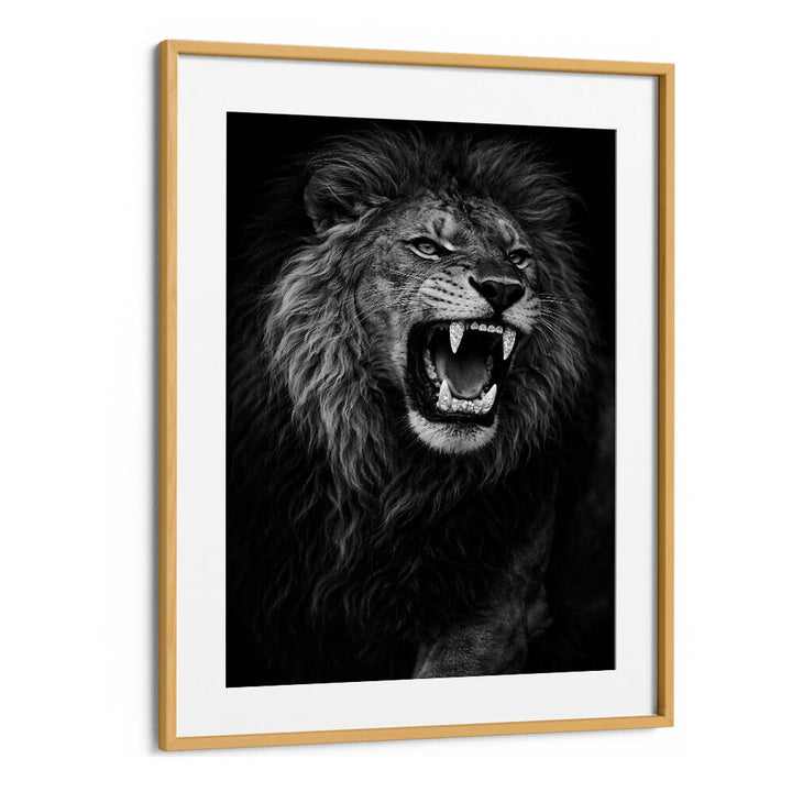 ROARING LION