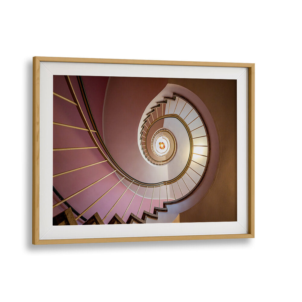 STAIRCASE GL